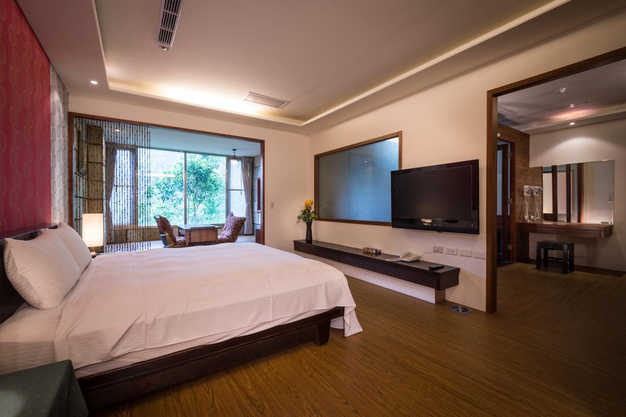 Wulai Sunglyu Hot Spring Resort Εξωτερικό φωτογραφία